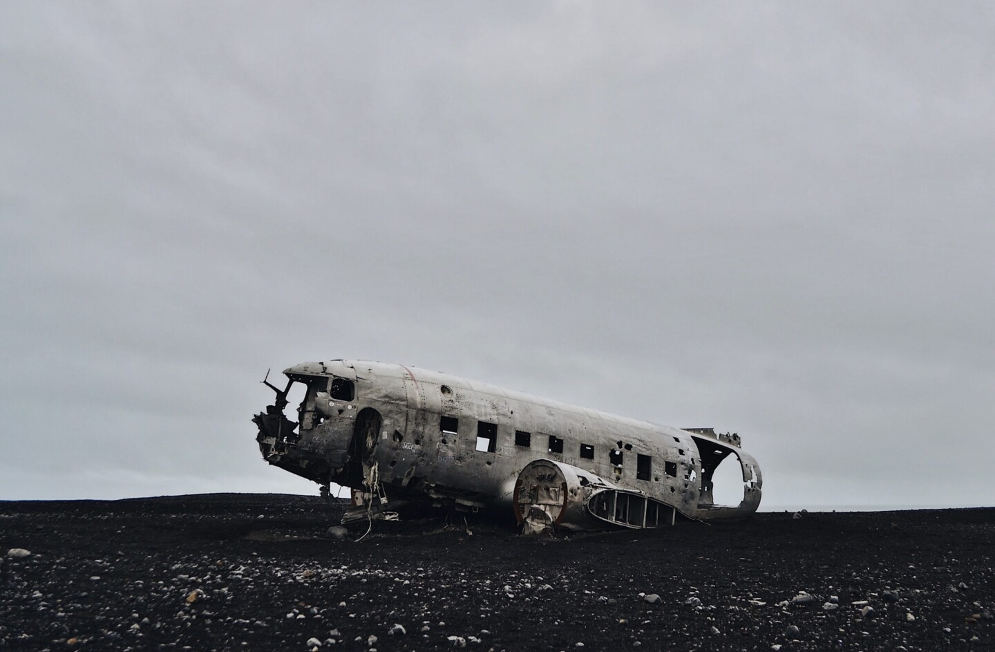 Visit The Haunting Iceland Plane Wreck Buubble